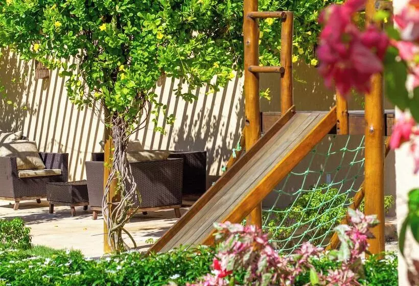 Hotelli Pousada Obah Village