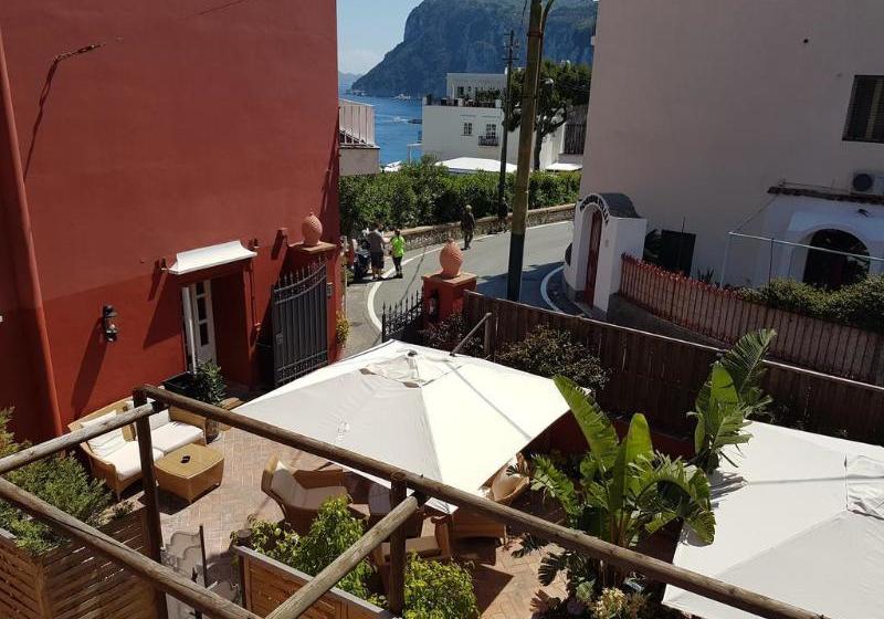 فندق Bristol Capri