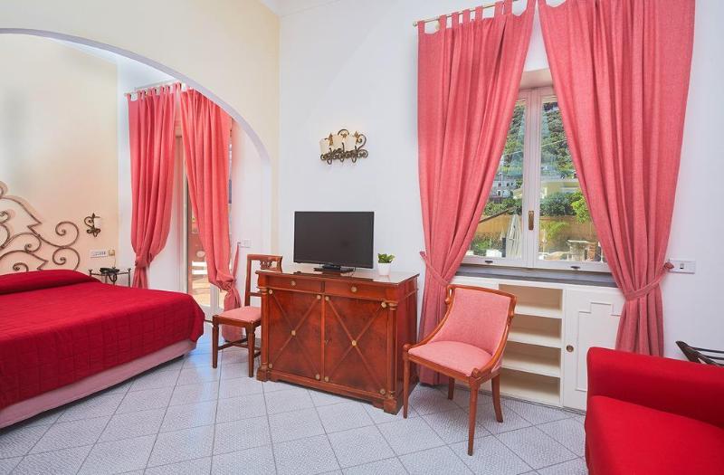 فندق Bristol Capri