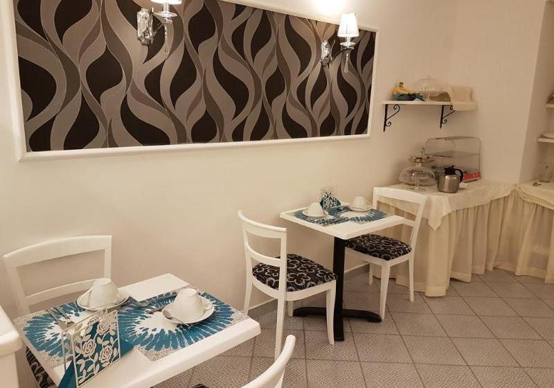 فندق Bristol Capri