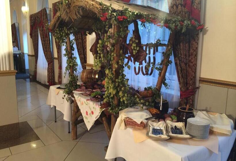 Отель Colosseum