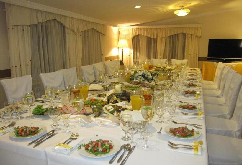 Отель Colosseum