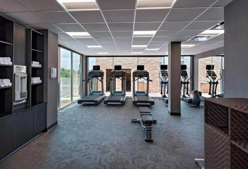 ホテル Fairfield Inn & Suites By Marriott Dublin