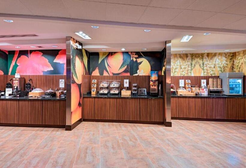 Hotel Fairfield Inn & Suites By Marriott Dublin