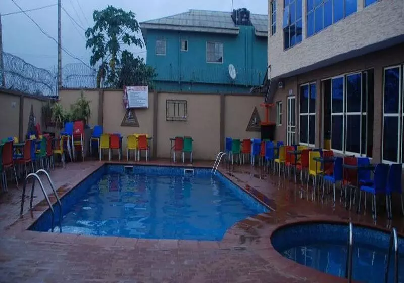 هتل Jaftel S & Suites