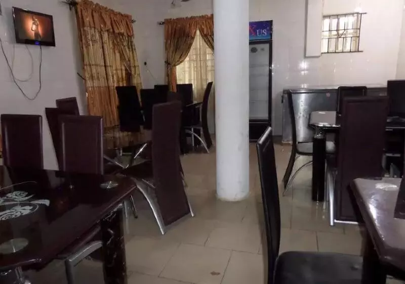 هتل Jaftel S & Suites