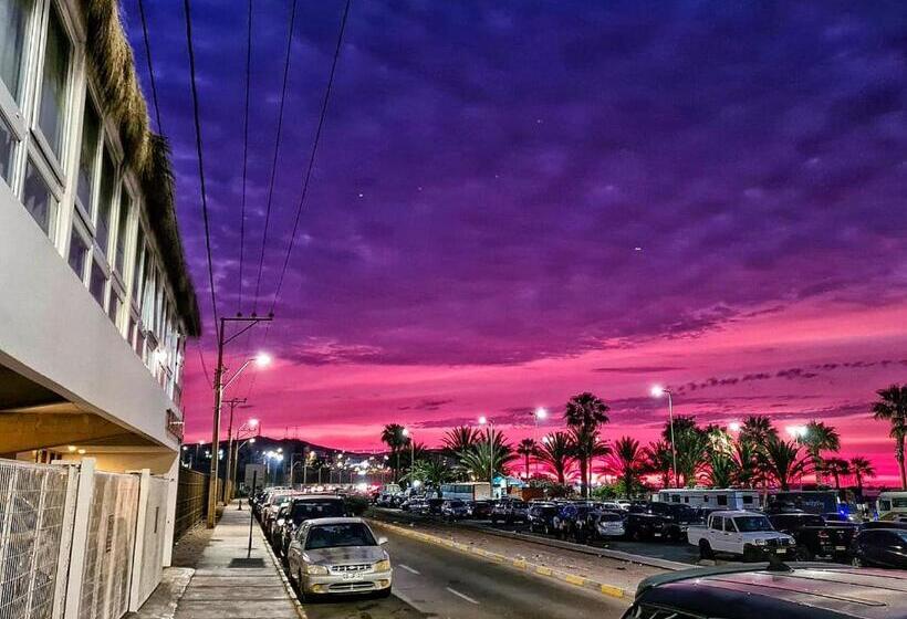 هتل Puerto Chinchorro