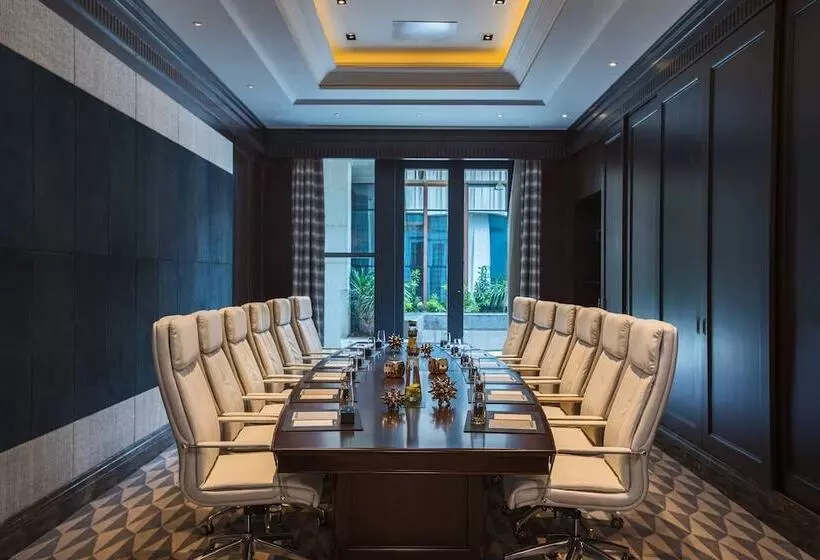 Hotelli Renaissance Haikou