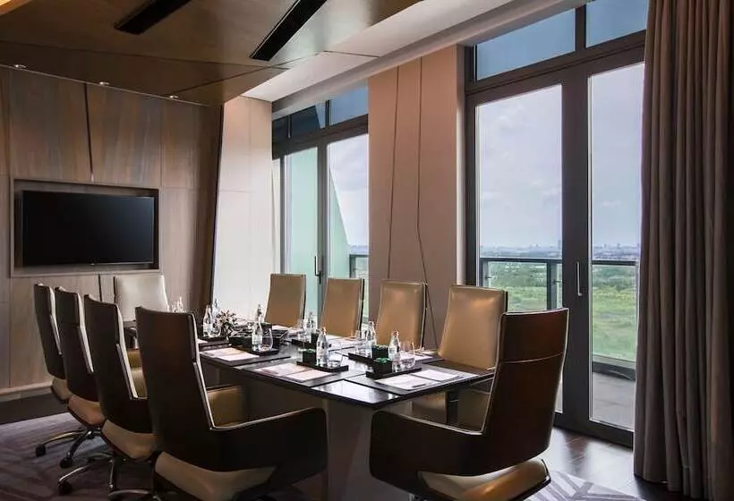 Hotelli Renaissance Haikou