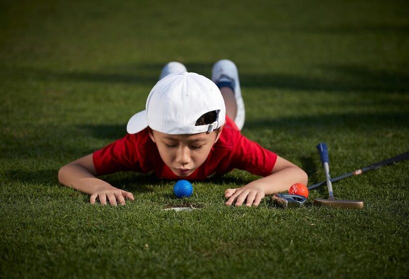 فندق Renaissance Haikou