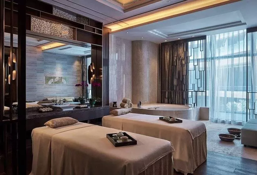 Hotelli Renaissance Haikou