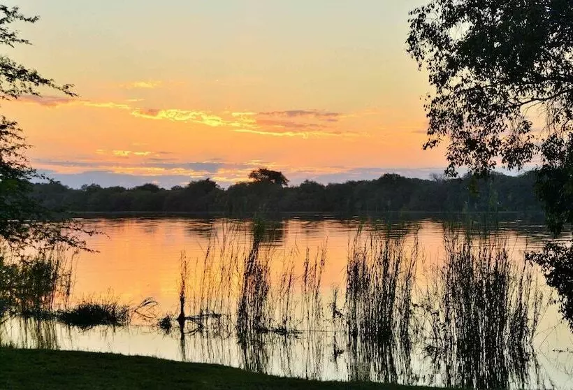 Hotel River View Lodge