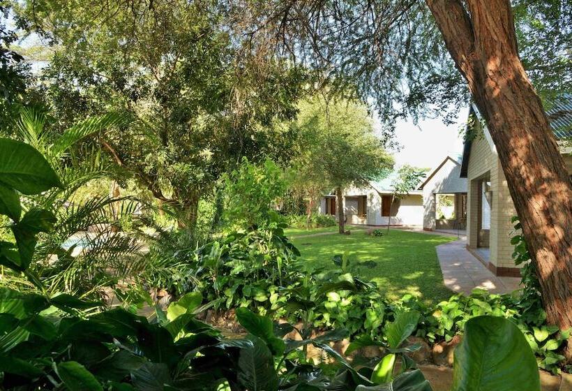 هتل River View Lodge