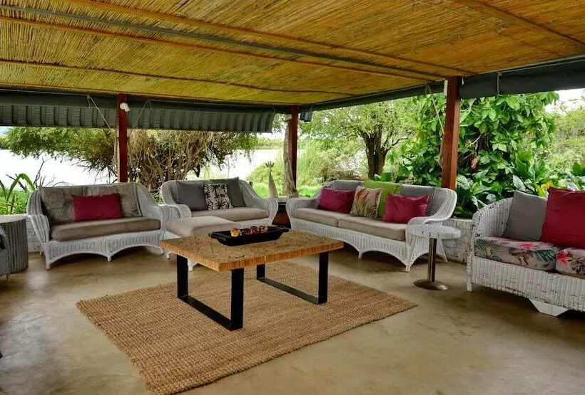 Hotel River View Lodge