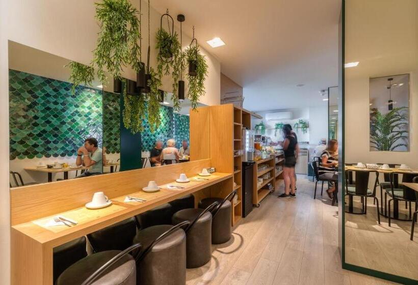 هتل Spot Family Suites