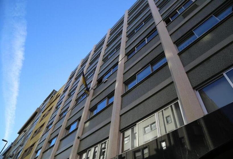 هتل Spot Family Suites