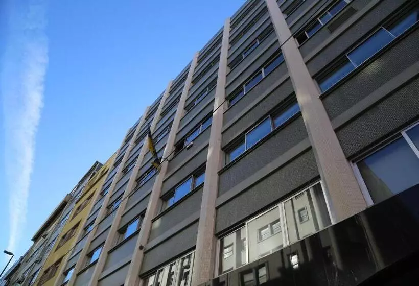 هتل Spot Family Suites