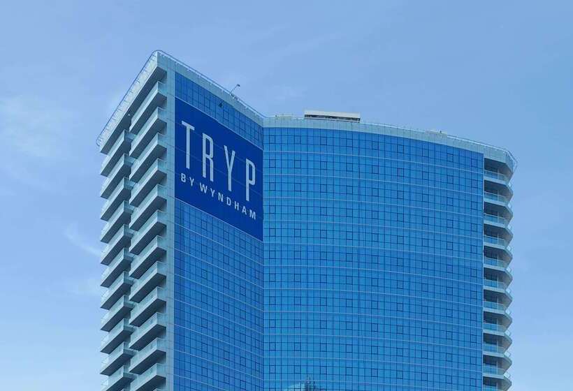 هتل Tryp By Wyndham Dubai