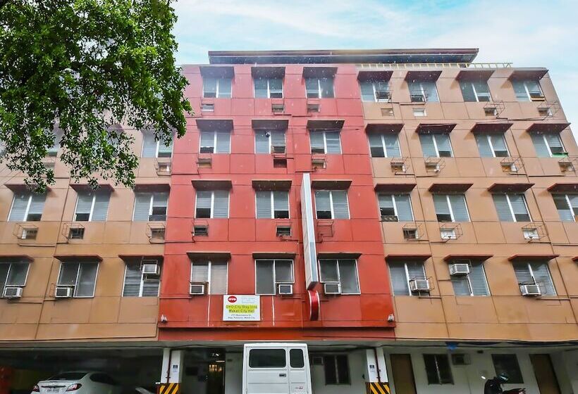 בית מלון כפרי Zen Rooms Makati City Hall