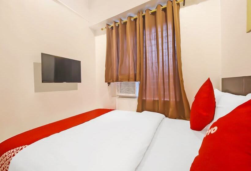 בית מלון כפרי Zen Rooms Makati City Hall