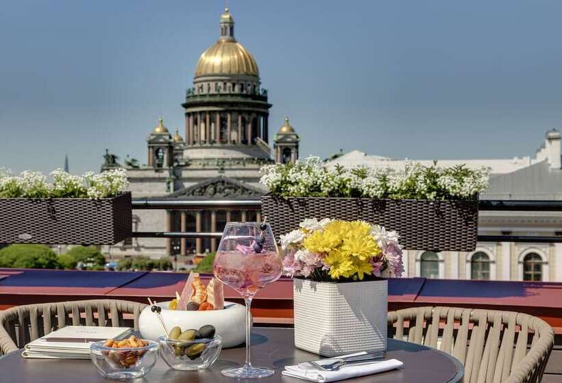 Lotte Hotel St.petersburg
