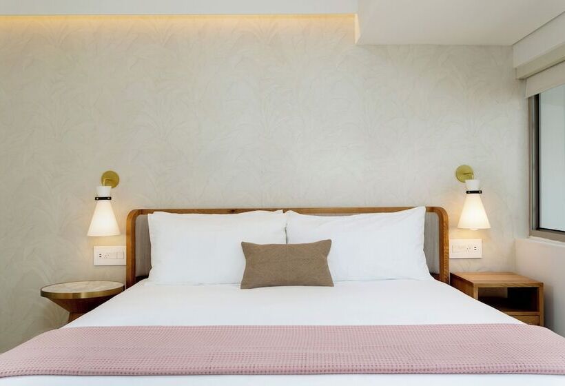 هتل Alma San Juan