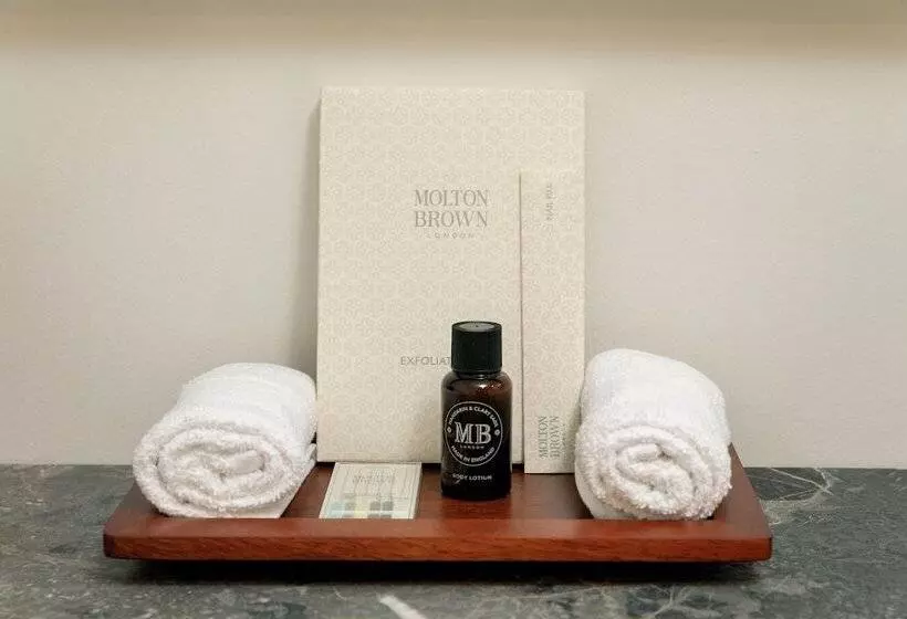 هتل Alma San Juan