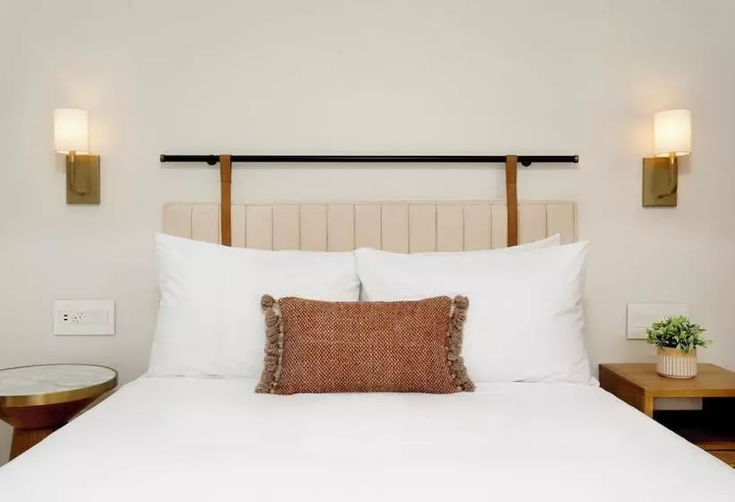 هتل Alma San Juan