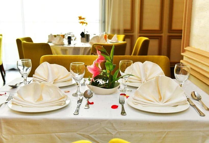 هتل Santa Cruz Oran