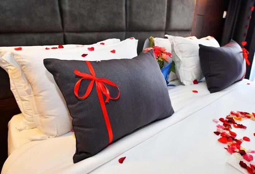 هتل Santa Cruz Oran