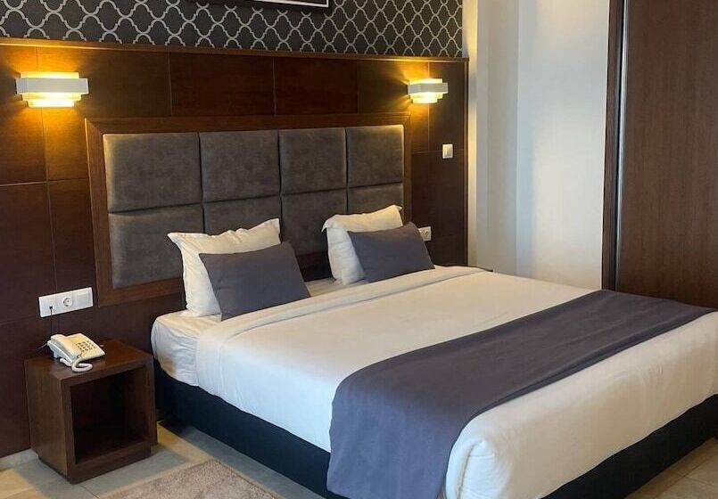 هتل Santa Cruz Oran