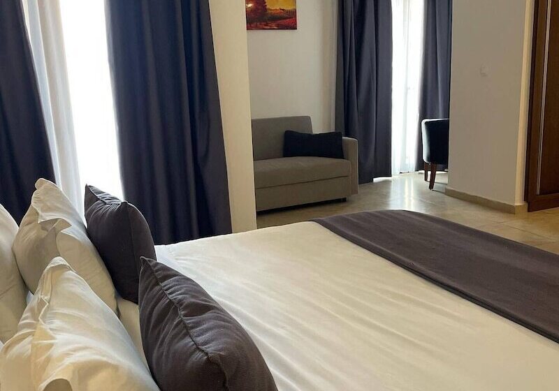 هتل Santa Cruz Oran