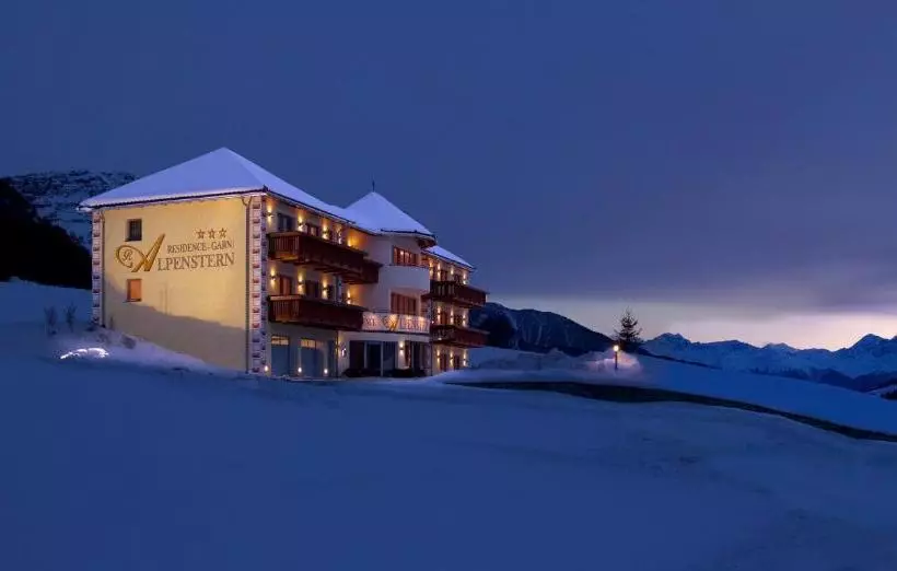 Aamiaismajoitus (B&B) Residence Garni Alpenstern