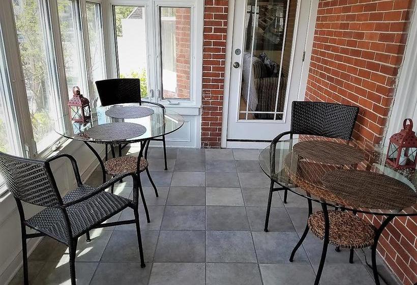 민박 The Savannah, Boutique Bnb & Spa