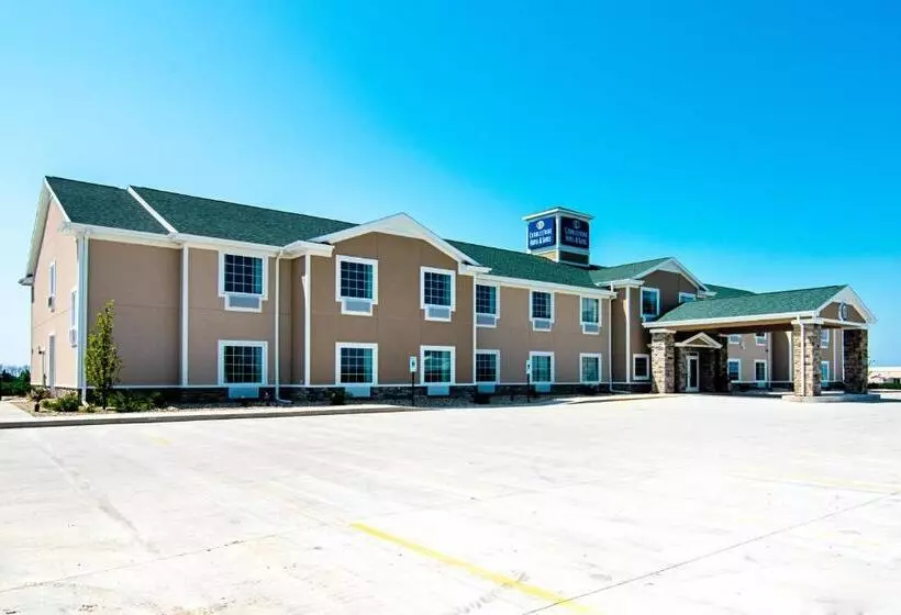 Cobblestone Hotel & Suites Paxton