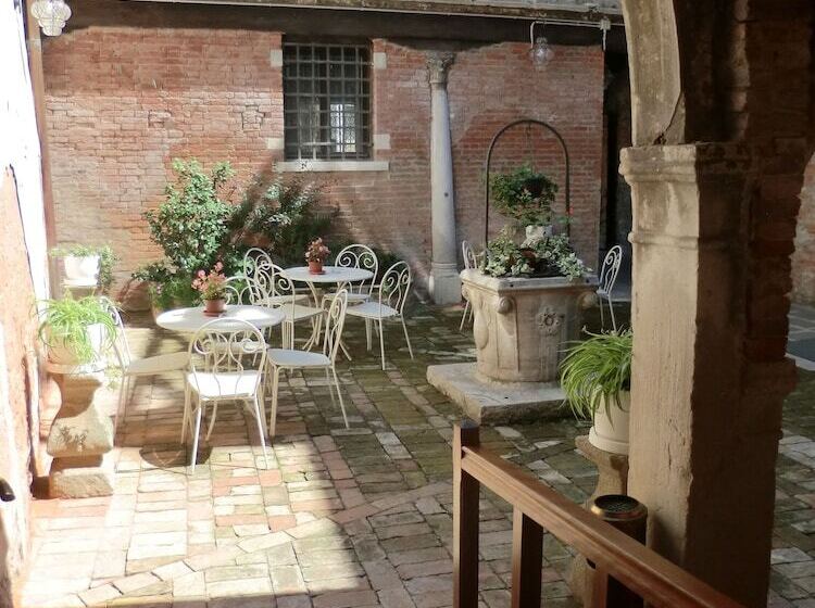 Hotel Ca Nobile Corner