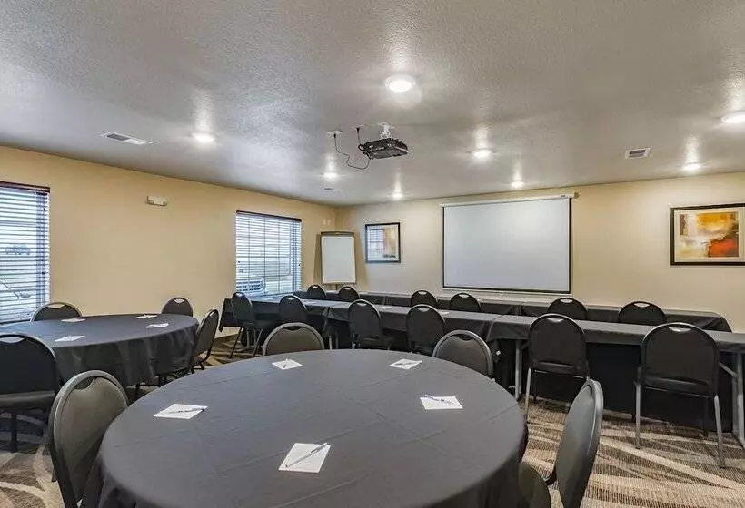 ホテル Cobblestone Inn & Suites   Lamoni