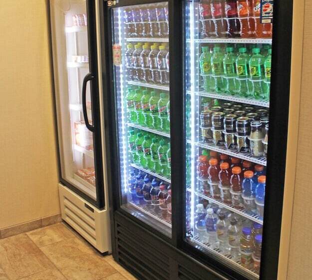 فندق Cobblestone Inn & Suites Lamoni