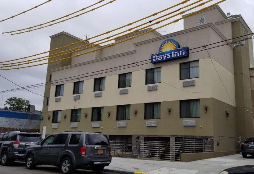 فندق Days Inn By Wyndham Brooklyn Marine Park