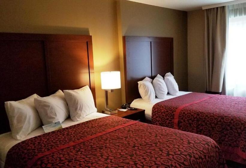 فندق Days Inn By Wyndham Brooklyn Marine Park