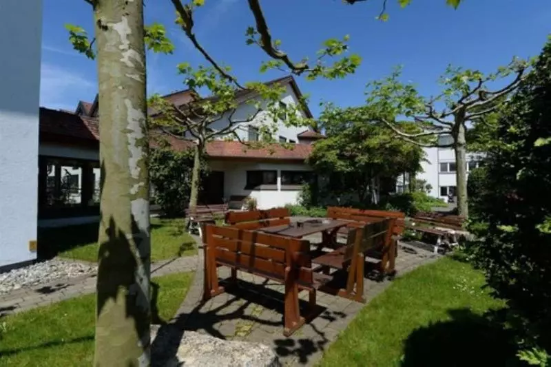 Hotelli Gastehaus St Theresia Bodensee