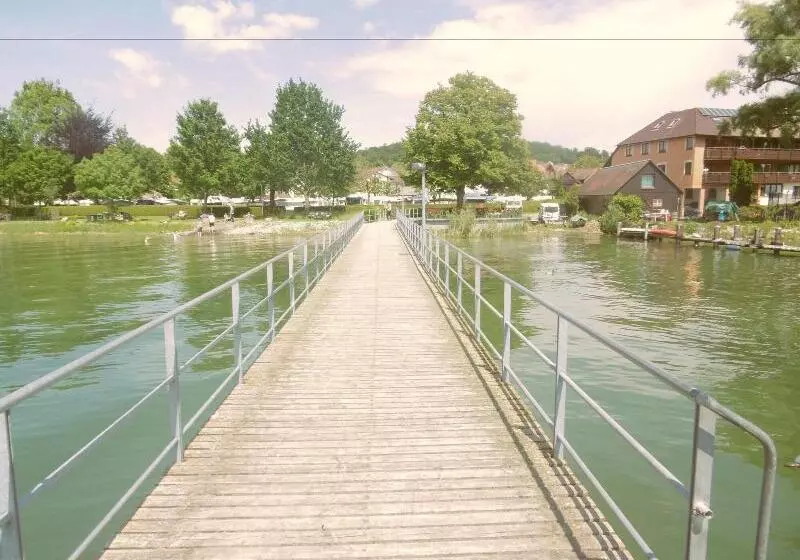 Hotelli Gastehaus St Theresia Bodensee
