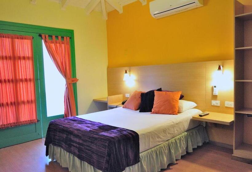 Hotel Hosteria Canoa