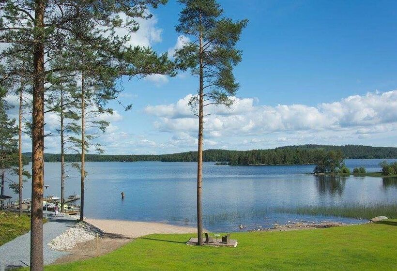 בית מלון כפרי Li Viikinhovi