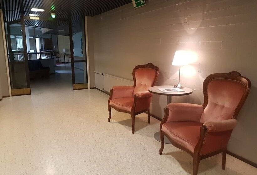 בית מלון כפרי Li Viikinhovi