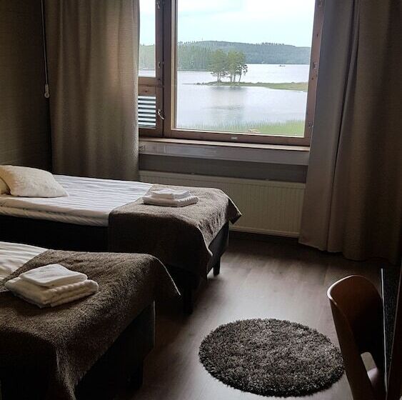 בית מלון כפרי Li Viikinhovi