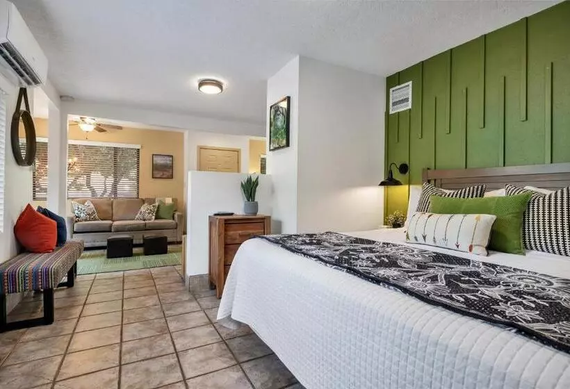Hotelli Red Rock Inn Cottages