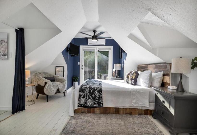 Hotelli Red Rock Inn Cottages