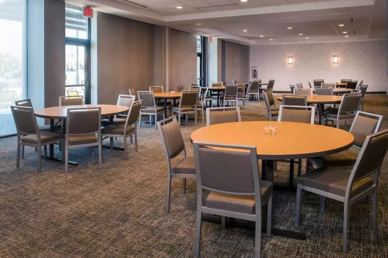 ホテル Springhill Suites By Marriott Gainesville Haymarket