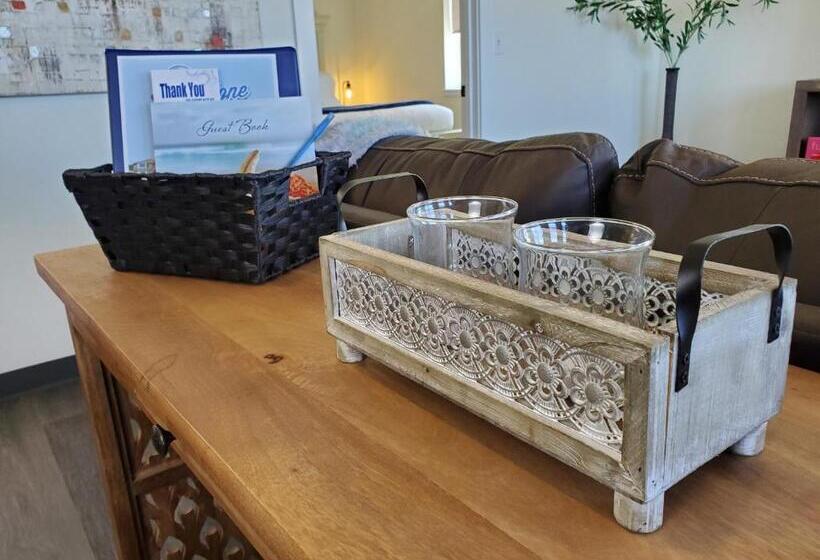 Moonstone Beach Motel